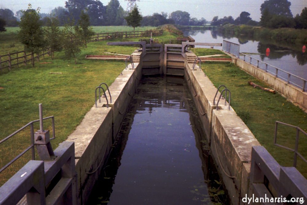 Image 'tempsford 1'.