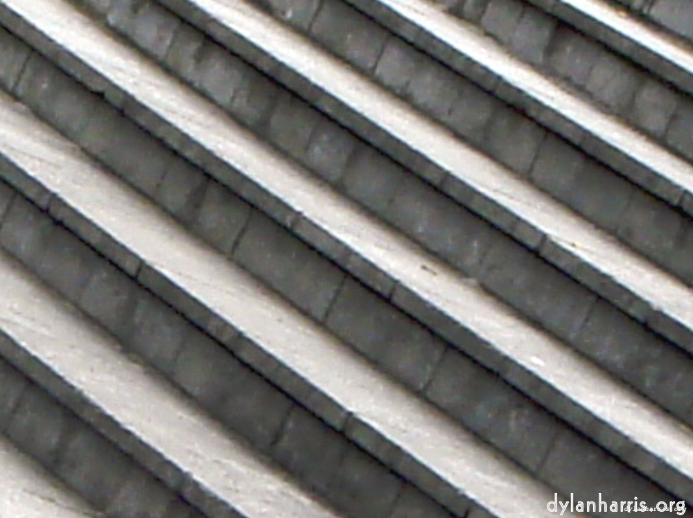 Image 'wurm im apfel (i) 7'.