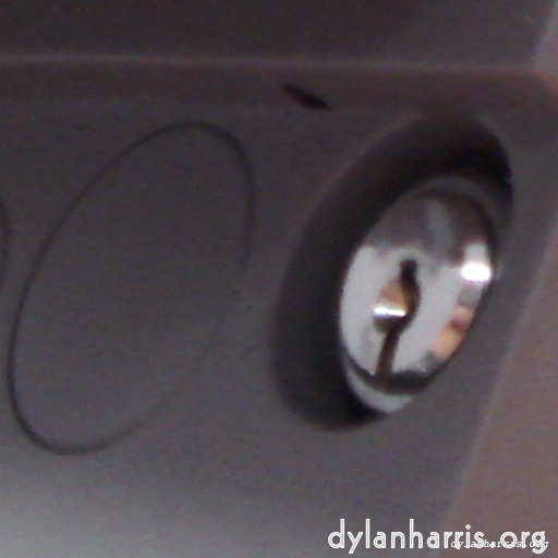 Image 'wurm im apfel (iii) 6'.