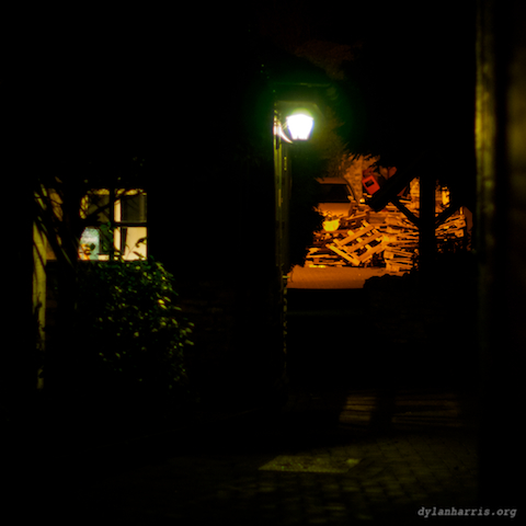 image: unlabelled image