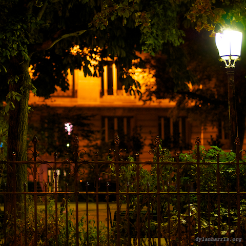 image: unlabelled image