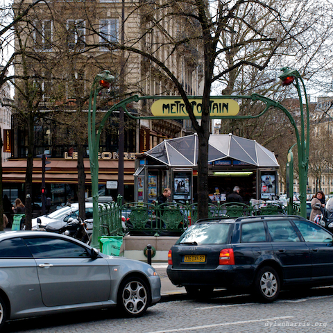 image: unlabelled image