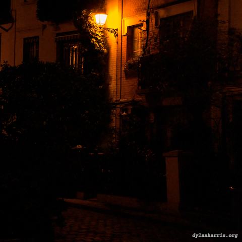 image: unlabelled image