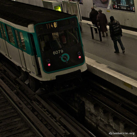 image: unlabelled image