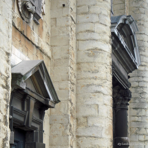 image: unlabelled image