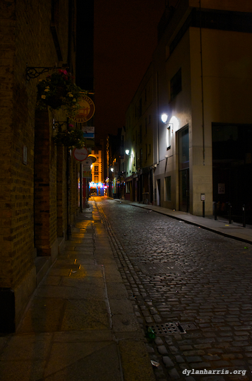 image: unlabelled image