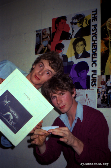 image: unlabelled image