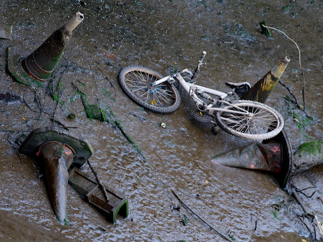 image: unlabelled image