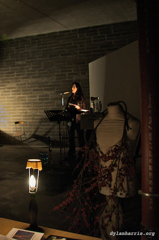 image: unlabelled image