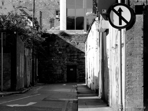 image: unlabelled image