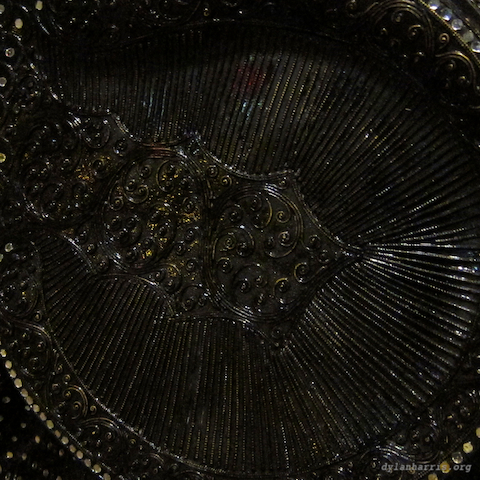 image: unlabelled image