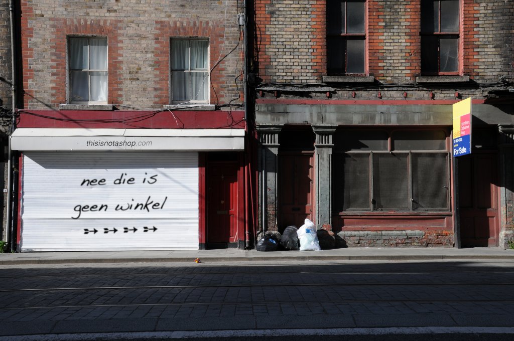 nee die is geen winkel