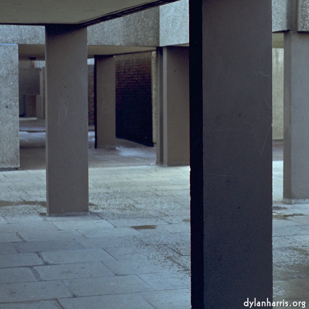 Image 'london (i) 4'.