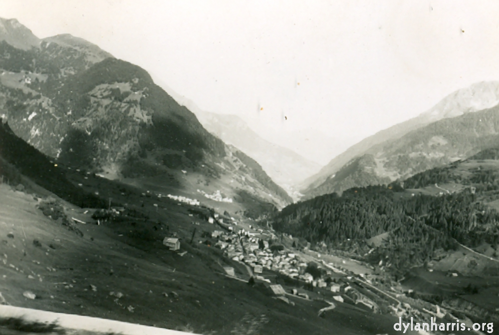image: Photo of airolo