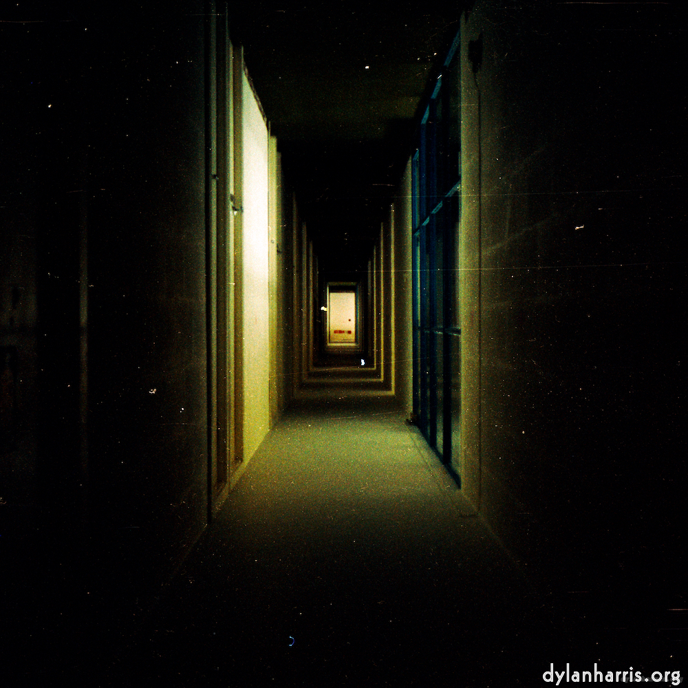 Image: Image 'woolwich (iii) 1'.