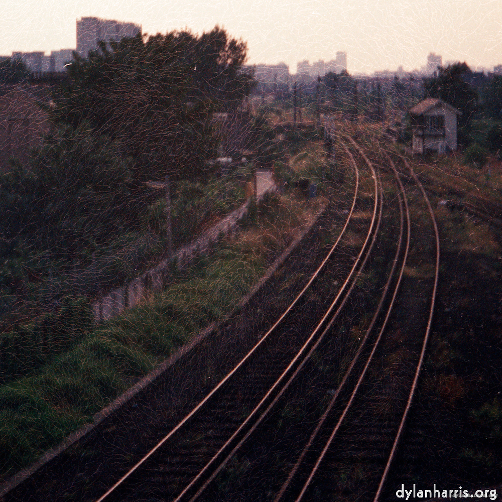 Image 'abstract (v) 2'.