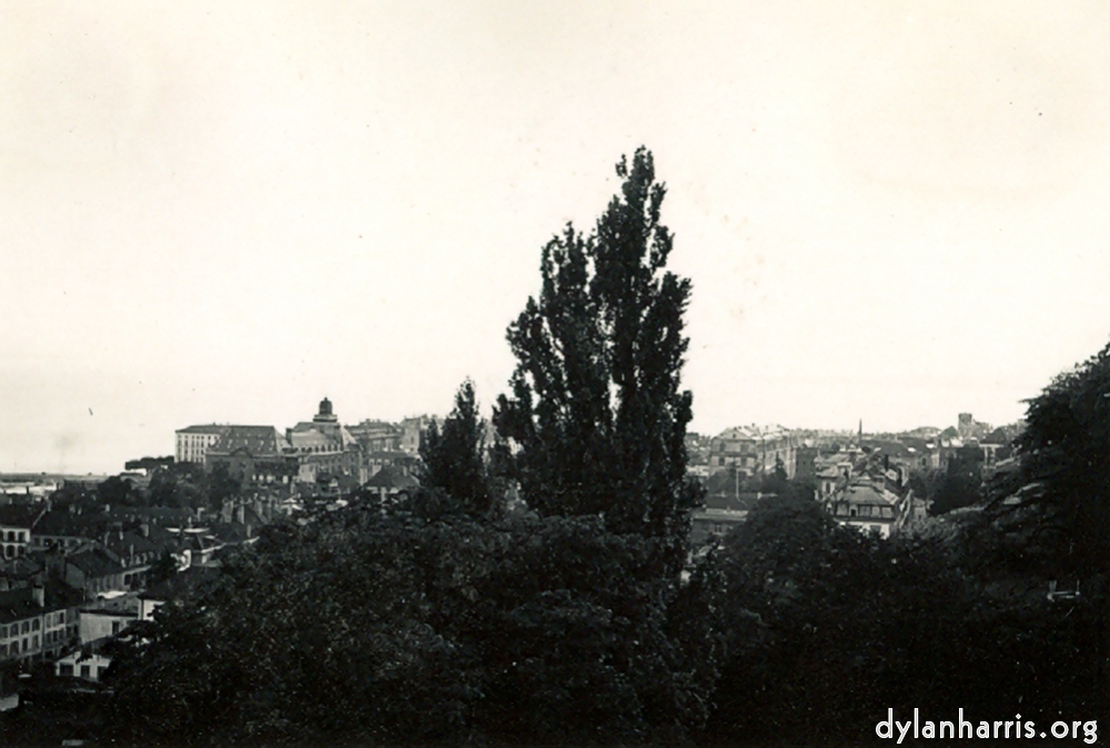 Image 'neuch&acirc;tel 11'.