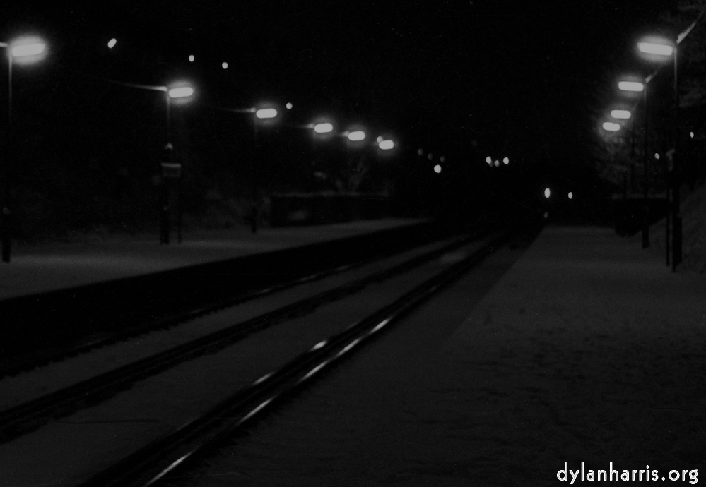 Image: Image 'train (ii) 4'.