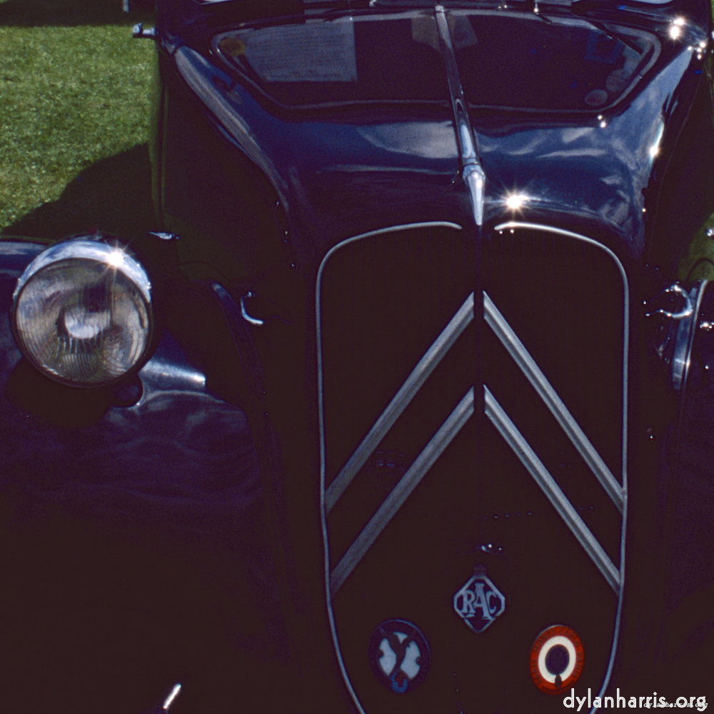 Image: Image 'citro&euml;n (xxii) 3'.