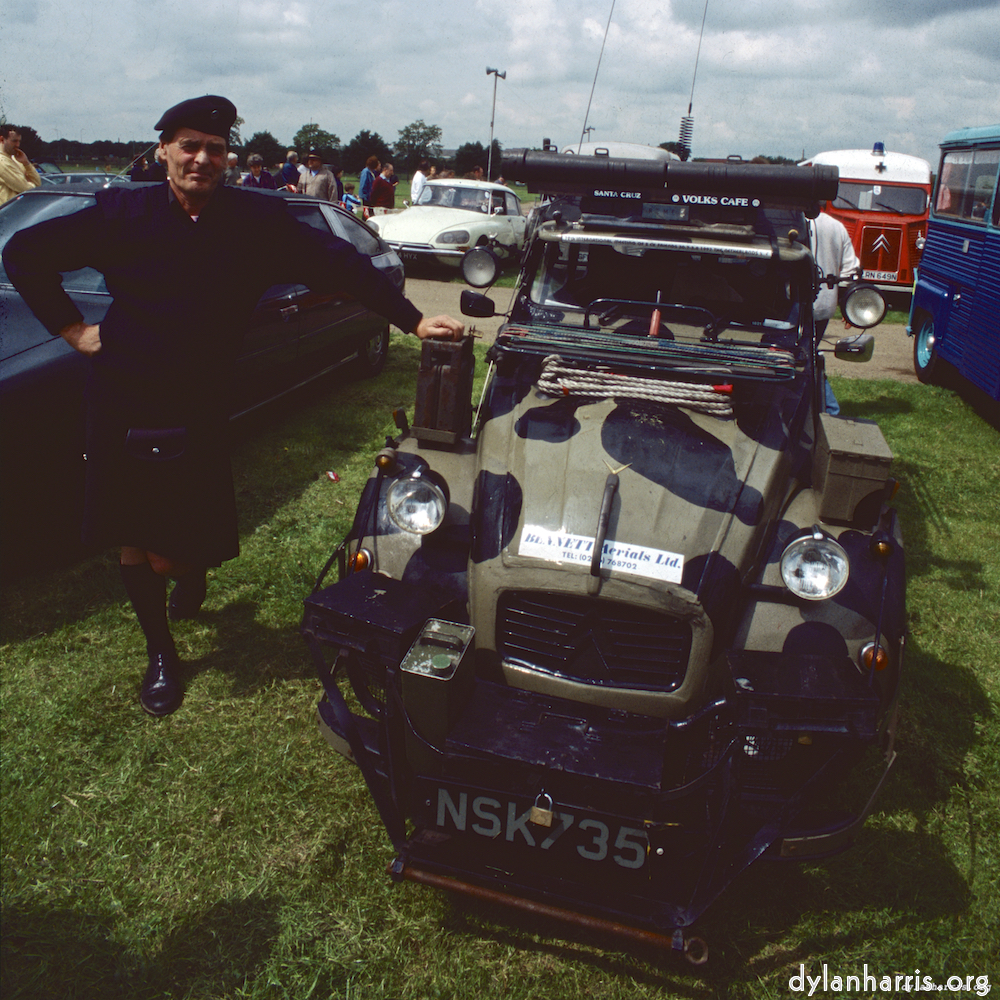 Image 'citro&euml;n (xxii) 4'.