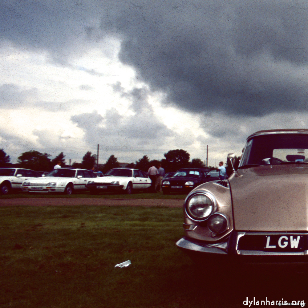 Image: Image 'citro&euml;n (xxii) 8'.