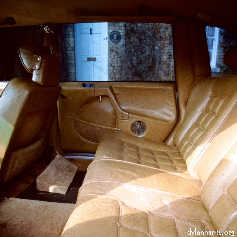 image: This is &lsquo;citro&euml;n (xviii) 3&rsquo;.