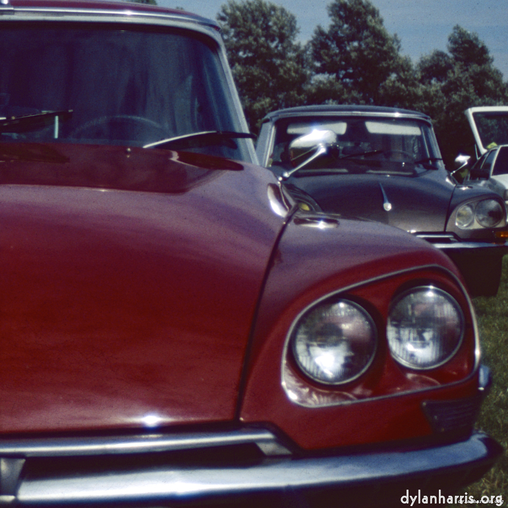image: citro&euml;n