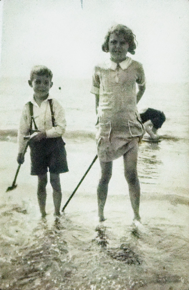 image: This is &lsquo;Barbara&nbsp;&&nbsp;John&nbsp;at&nbsp;??&rsquo;.