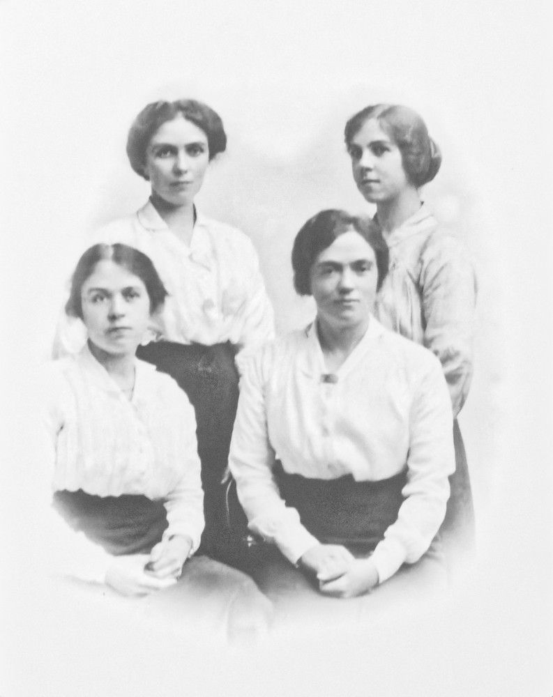 image: This is &lsquo;Evans girls&rsquo;.