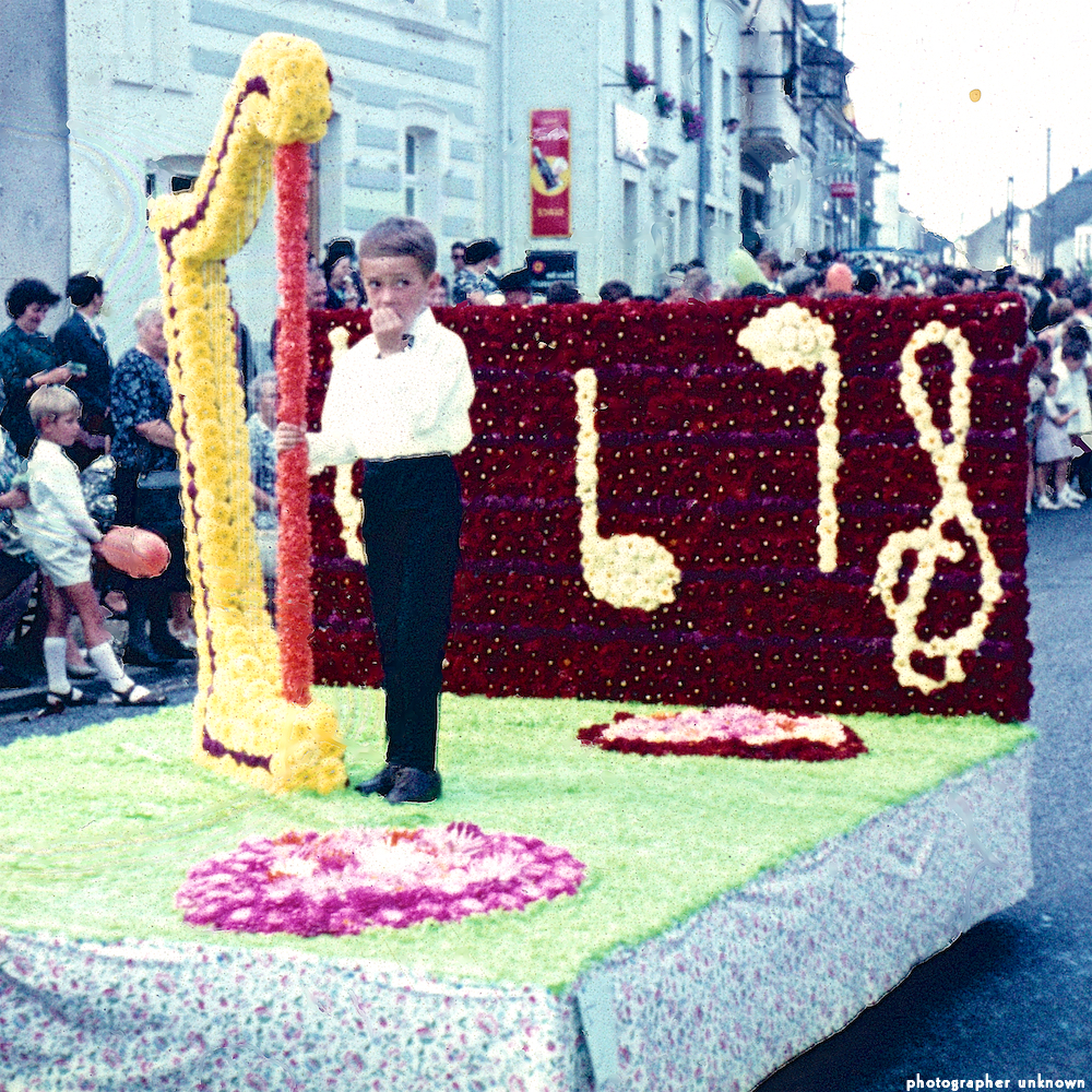 image: This is &lsquo;photographer&nbsp;x&nbsp;(iv)&nbsp;b)&nbsp;3&rsquo;.