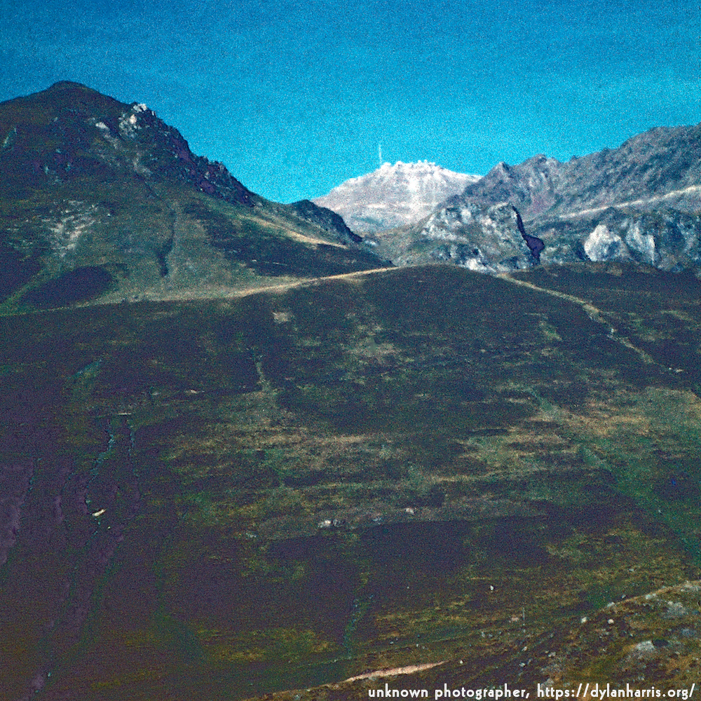 image: This is &lsquo;photographer&nbsp;x&nbsp;(v)&nbsp;1&rsquo;.